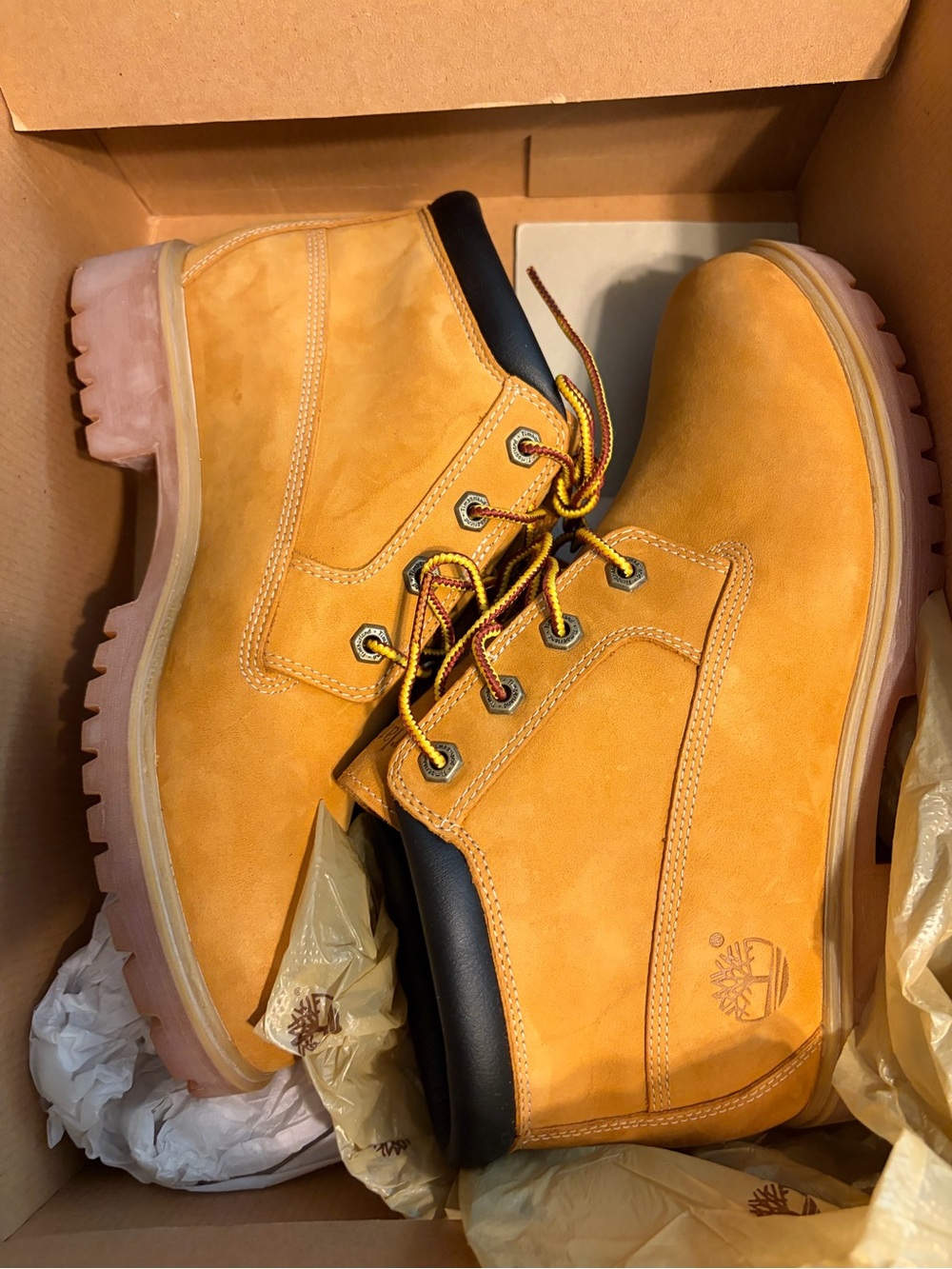 Timberland NIB Nellie Wheat Nubuck Work Boots - Wheat/Tan with Black Collar 9W - Picture 3 of 10